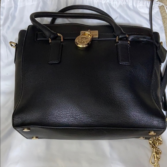 Large Michael Kors Purse - Picture 1 of 11
